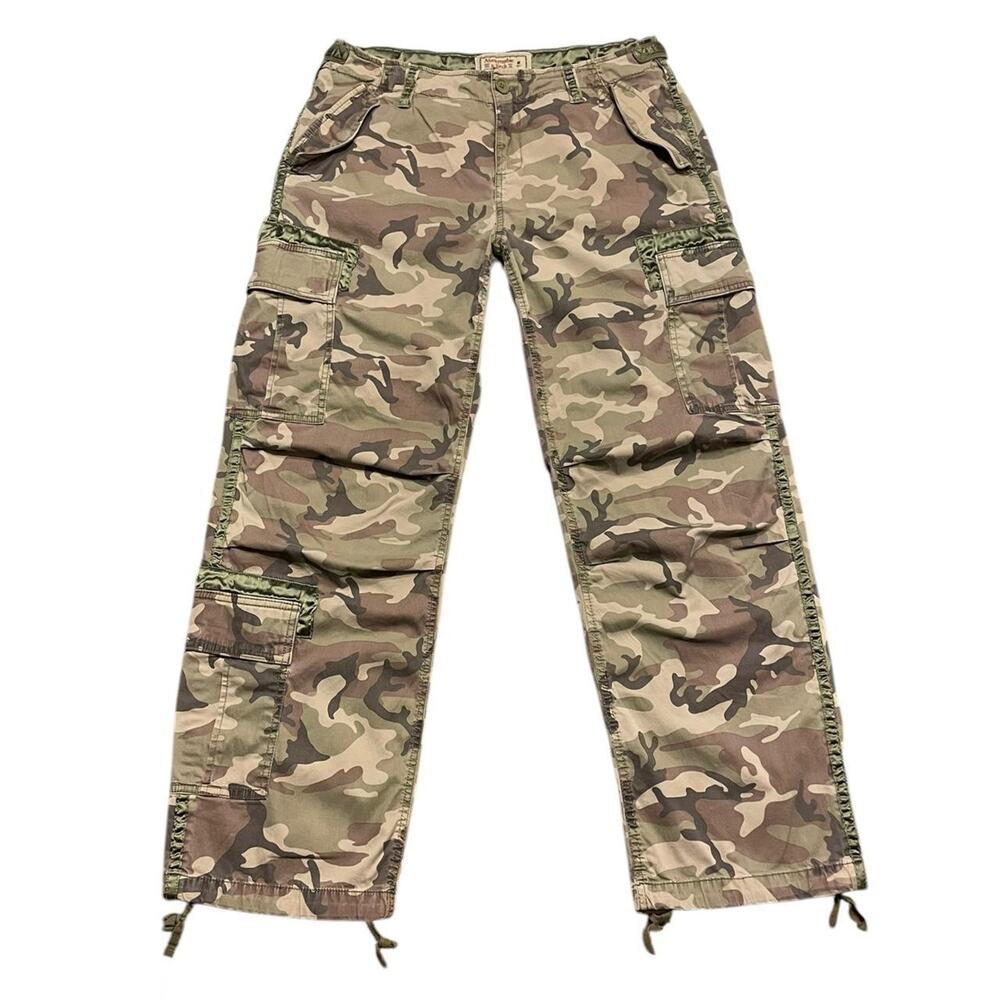 VTG Y2K 2000s grunge utility Abercrombie & Fitch baggy camo cargo pants